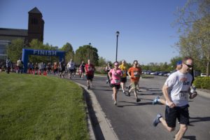 Runners begin the 5K Run at Abbey Trails 2017.